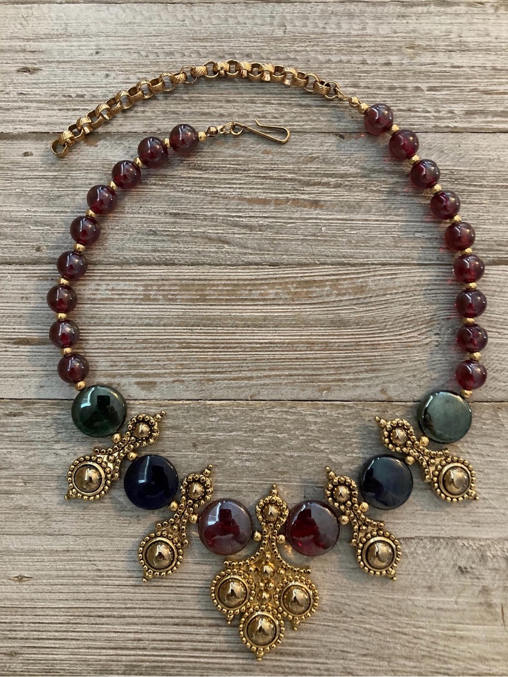 JOSE BARRERA x Avon Vintage Adriatic Collection Moghul Necklace & Earring Set - Picture 4 of 12